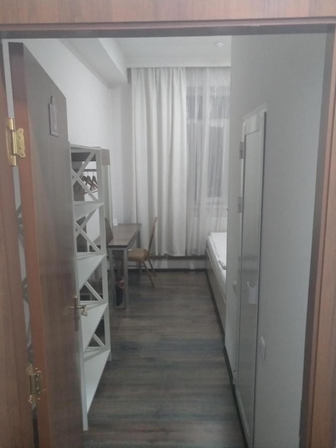 Sakura Inn Fergana Exterior foto