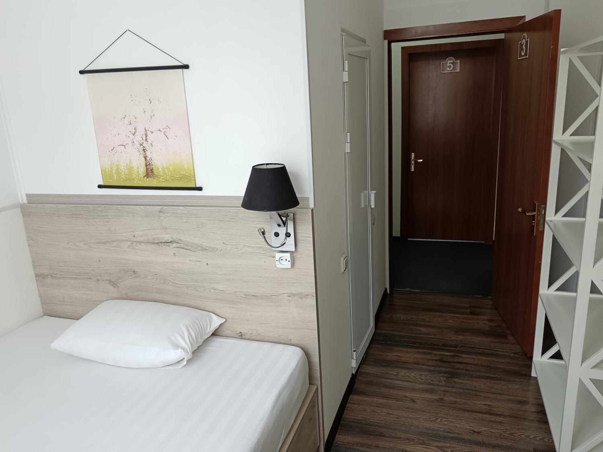 Sakura Inn Fergana Exterior foto
